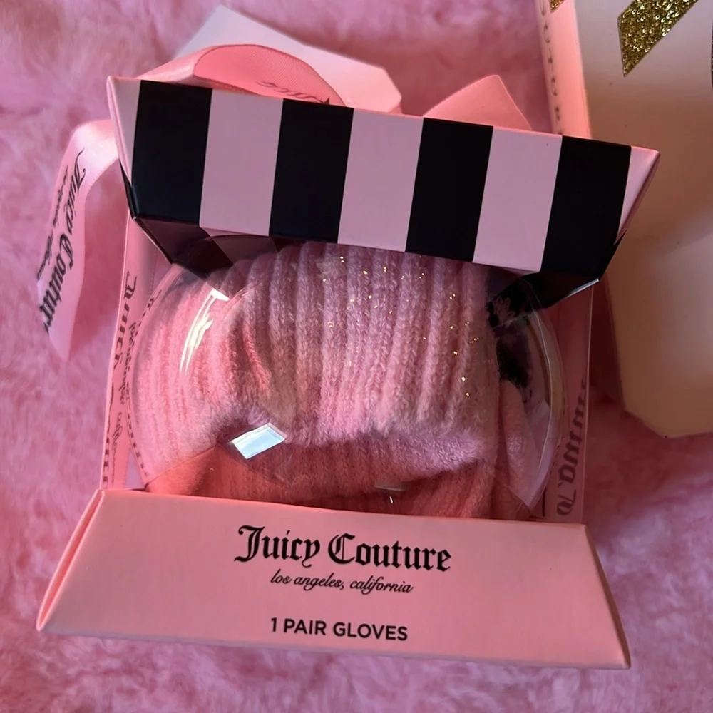 NWT✨Juicy Couture Christmas Gloves Ornament 🎀🤎 PINK